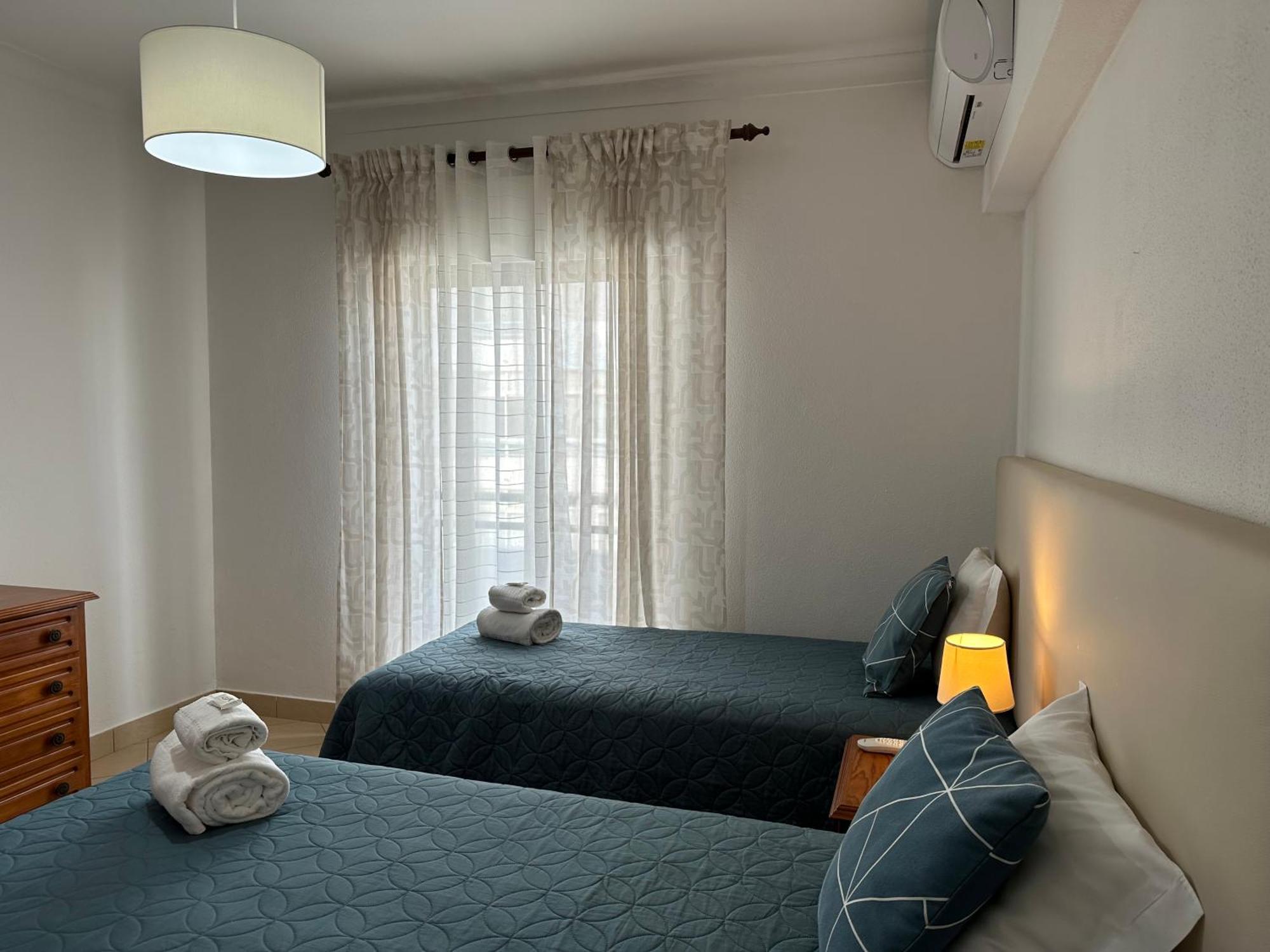 Apartamento Canaima Quarteira Bagian luar foto